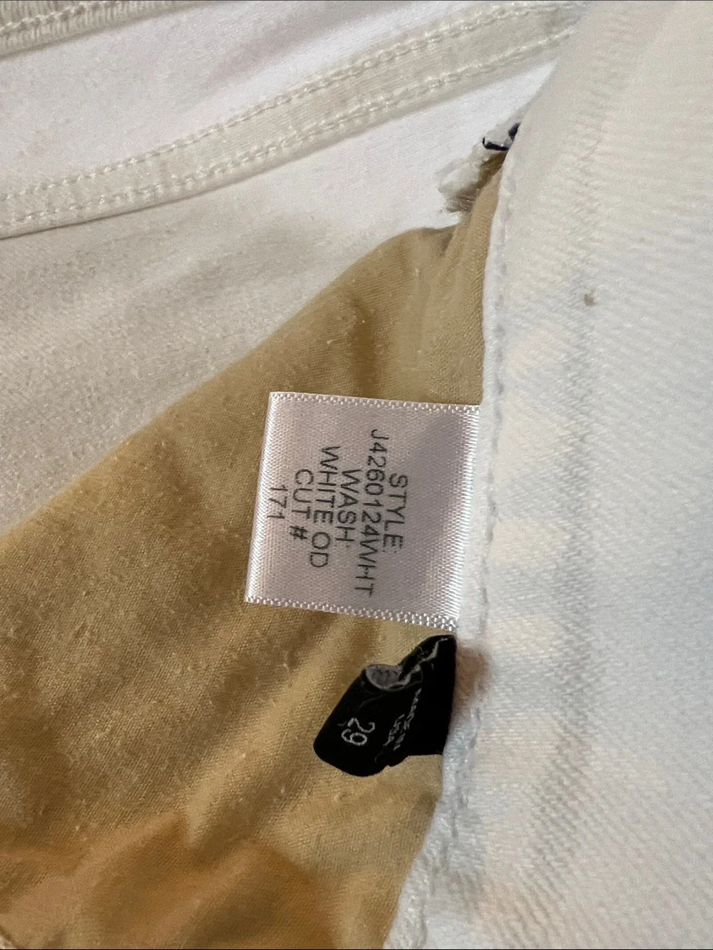 Veronica Beard High Rise Carolyn Baby Boot White Button Fly Jeans, Size 29